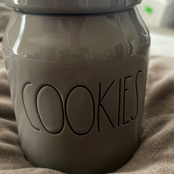 Rae Dunn - COOKIE - baby canister - Picture 5 of 6